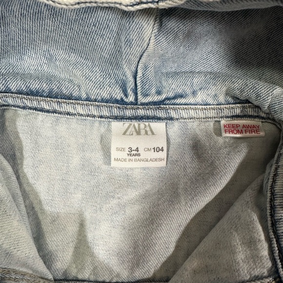 ZARA Light Washed Snap Denim Distressed Hooded Jacket SZ 3-4 - Picture 8 of 12